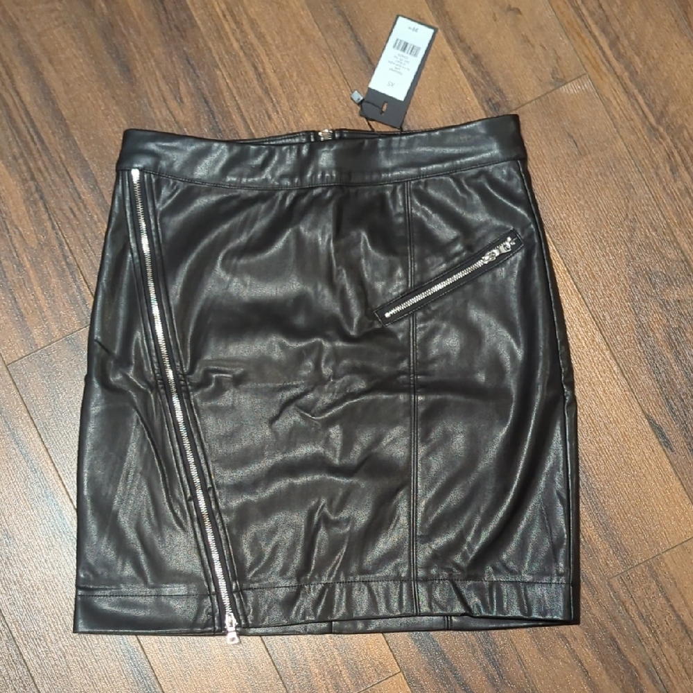 Dynamite NWT Black Pleather Mini Skirt Size XS